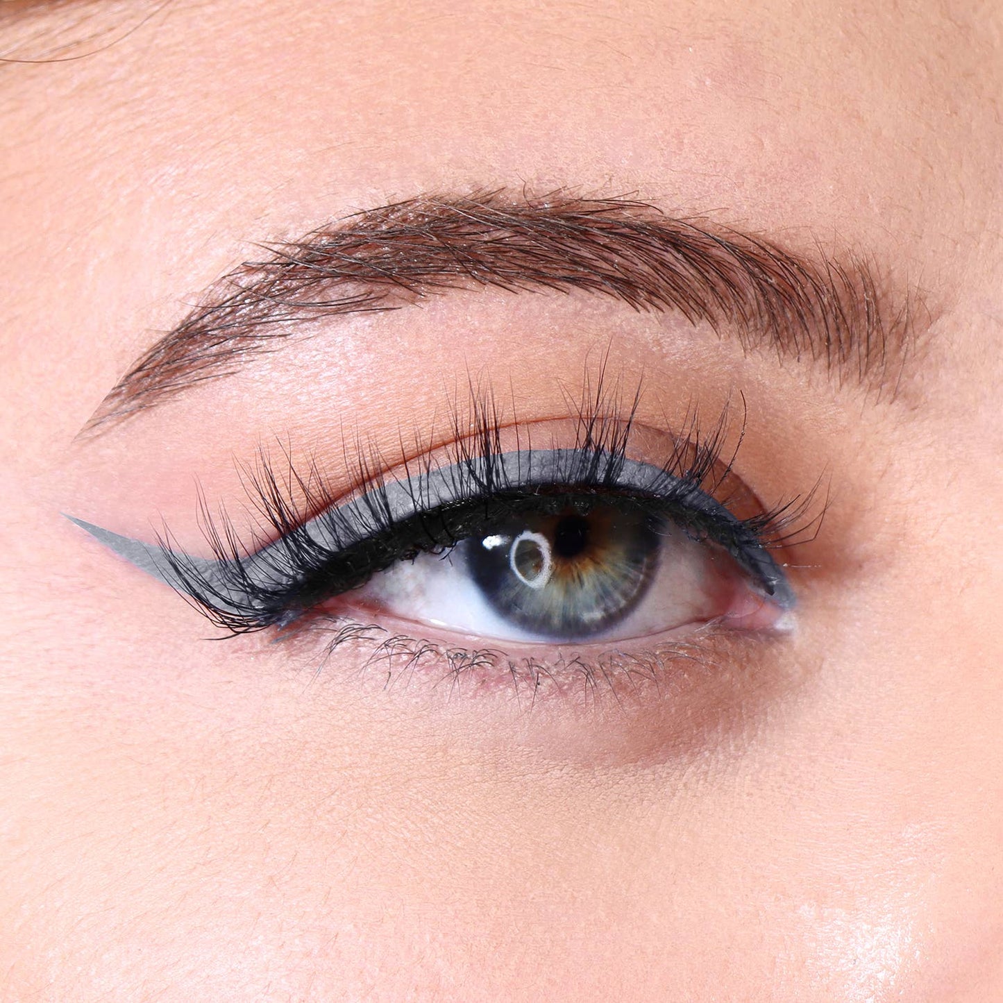 Dip liner accrocheur 003, gris Moira Cosmetics