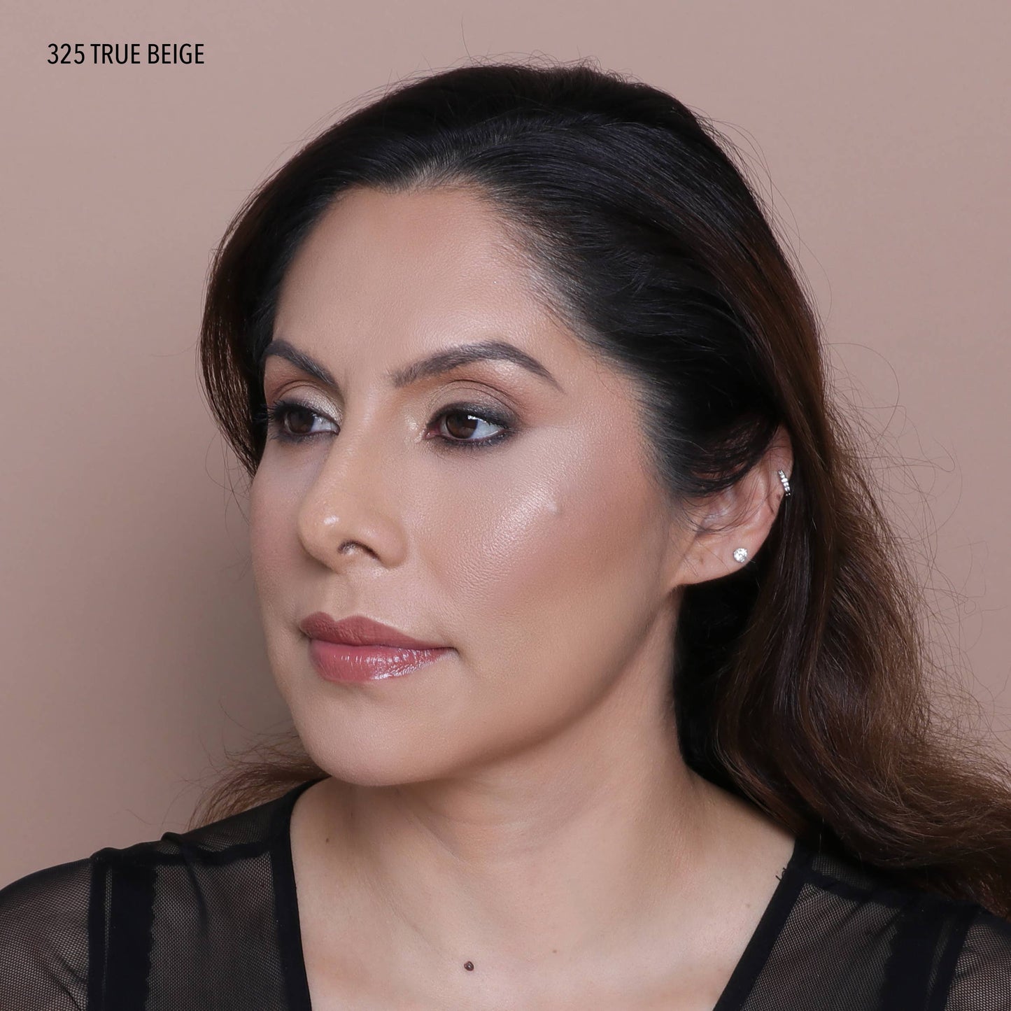 Fond de teint Complete Wear 325 - Beige Moira Cosmetics