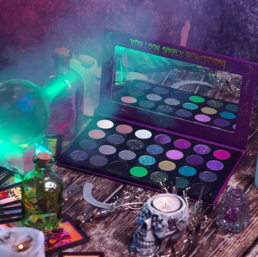 Palette de 28 fards - Sorceress - Jolie Beauty