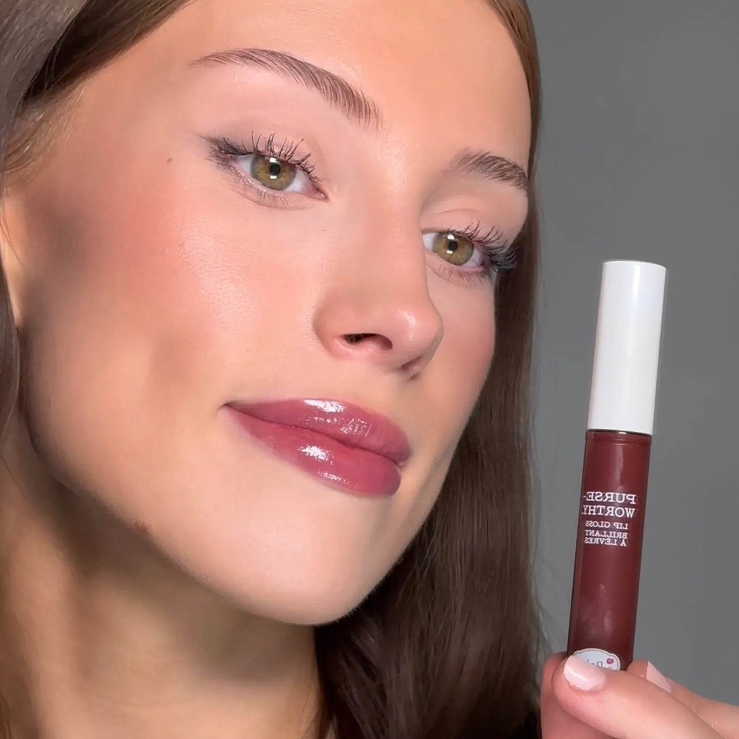 Gloss Purseworthy - Satchel - 7 ml theBalm Cosmetics EU