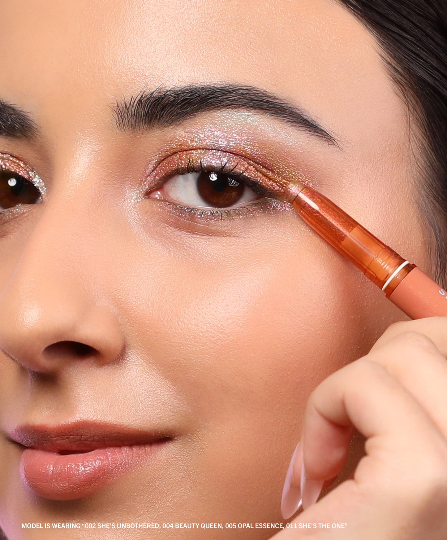 Ombre à paupières en stick Stellar Glaze – 005 Opal Essence