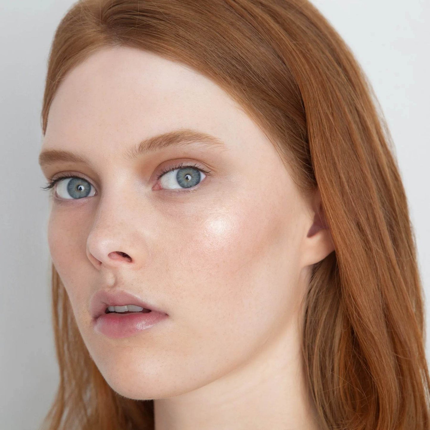 Highlighter liquide - Mary-Dew Manizer - 4 ml theBalm Cosmetics EU