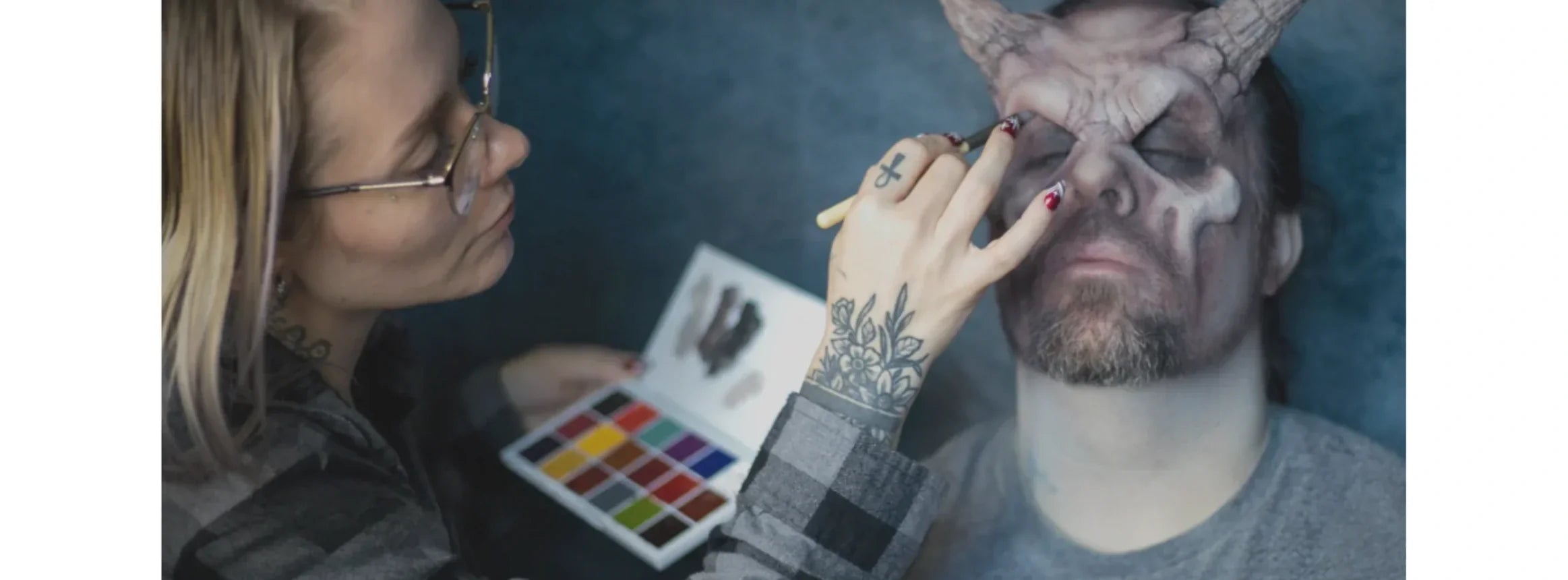 🎭 Préparer son maquillage cosplay pour le GeekFest : nos indispensables SFX et effets spéciaux Image