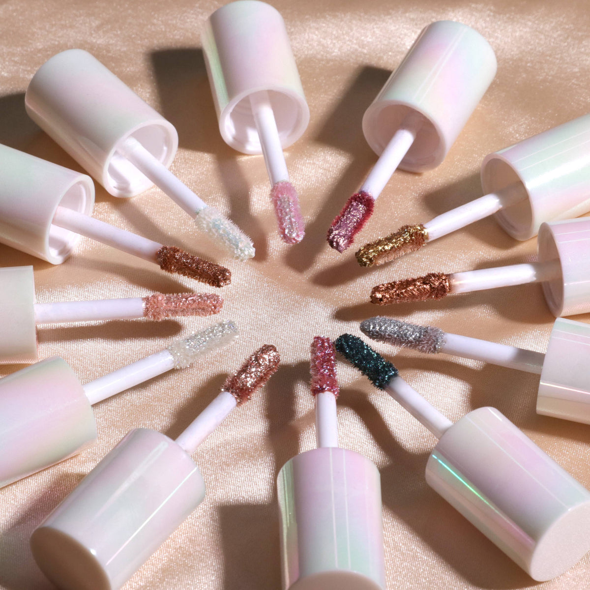 Fard à paupières multichrome liquide Diamond Daze - 008 Regal