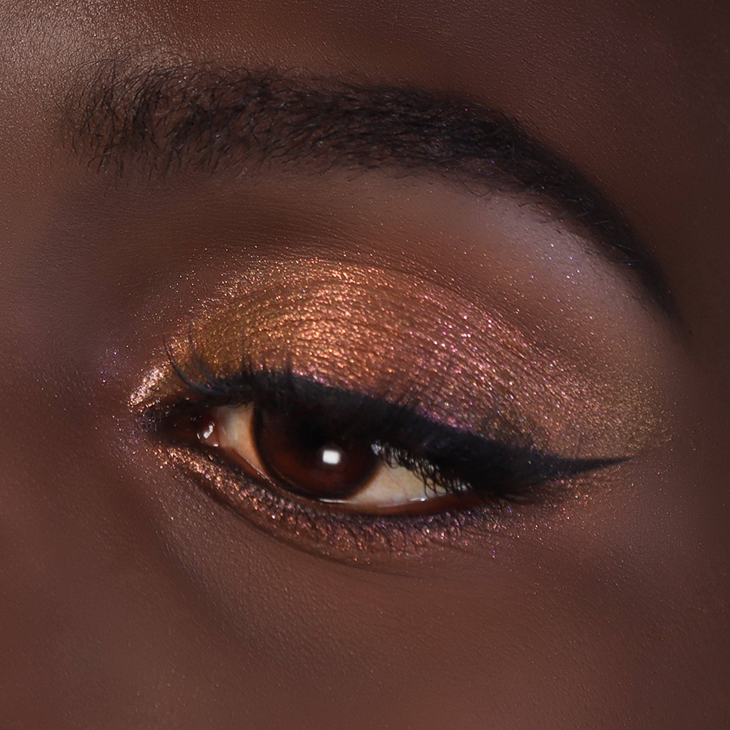 Fard à paupières métallique Moira Chroma Light - 016 Born to be