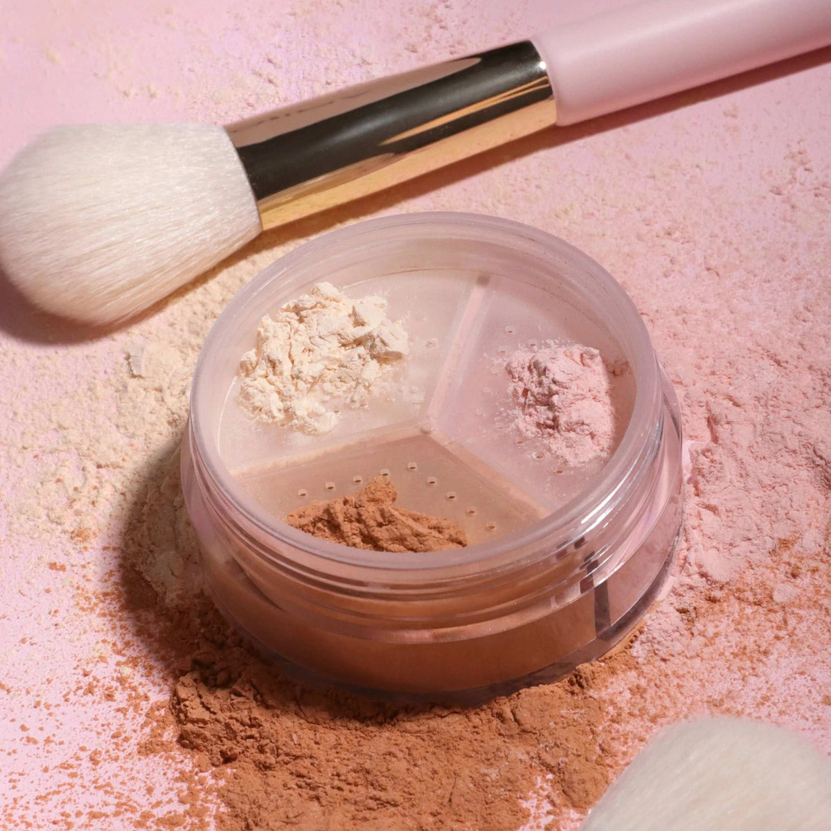 Poudre libre Set & Correct - 003 Medium - 4,6 g Moira Cosmetics