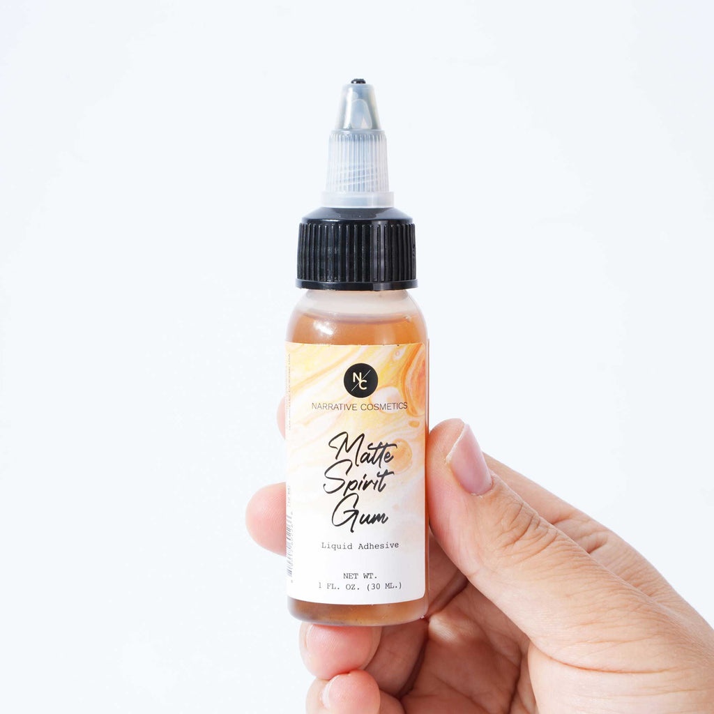 Adhésif à gomme esprit mat de qualité professionnelle - 1 fl. oz. Narrative Cosmetics