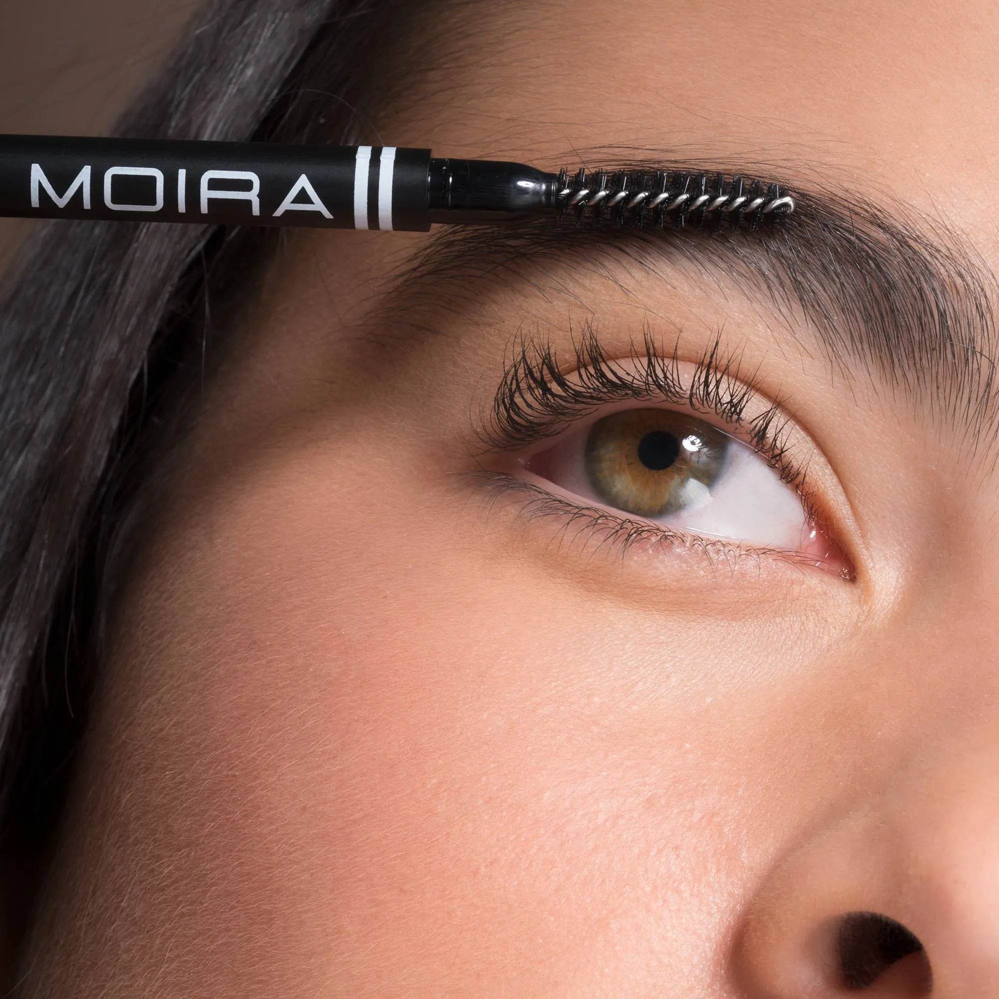 Crayon à sourcils - 104 Brun Cendré - 0,09 g Moira Cosmetics
