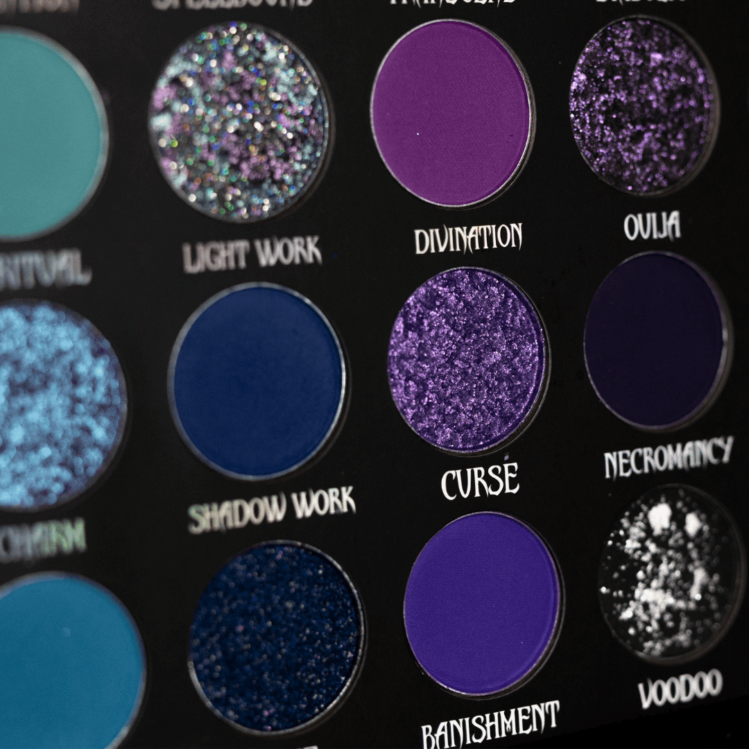 Palette de 28 fards à paupière - Spellbound - 56 g