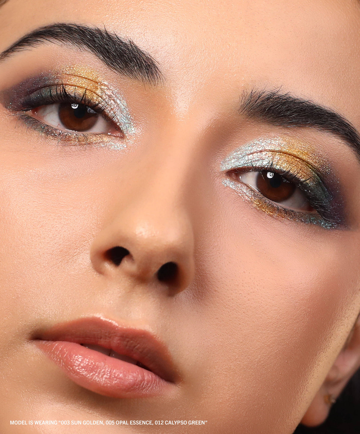 Ombre à paupières Stick Stellar Glaze – 012 Calypso Green