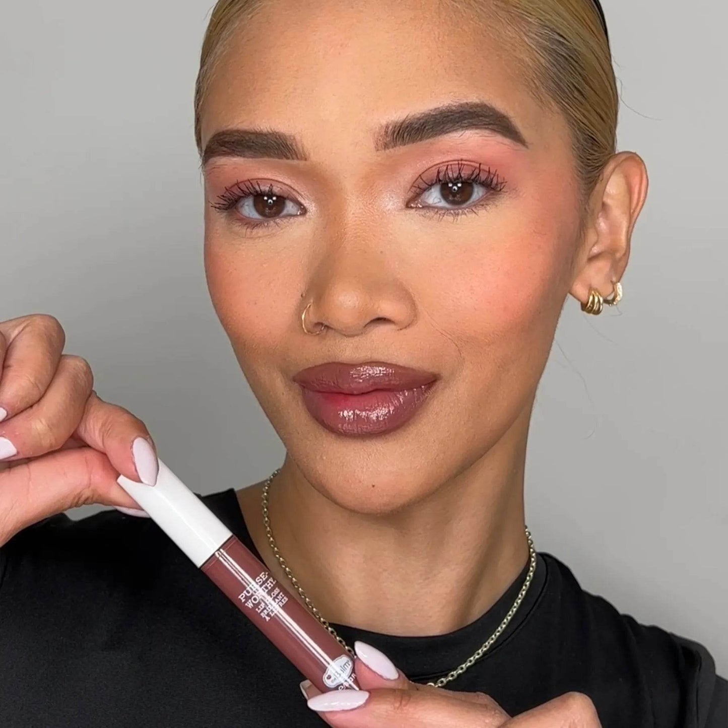 Gloss Purseworthy - Mini - 7 ml theBalm Cosmetics EU
