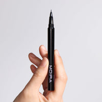 Feutre Eyeliner liquide fin Micro Tip - 001 Noir
