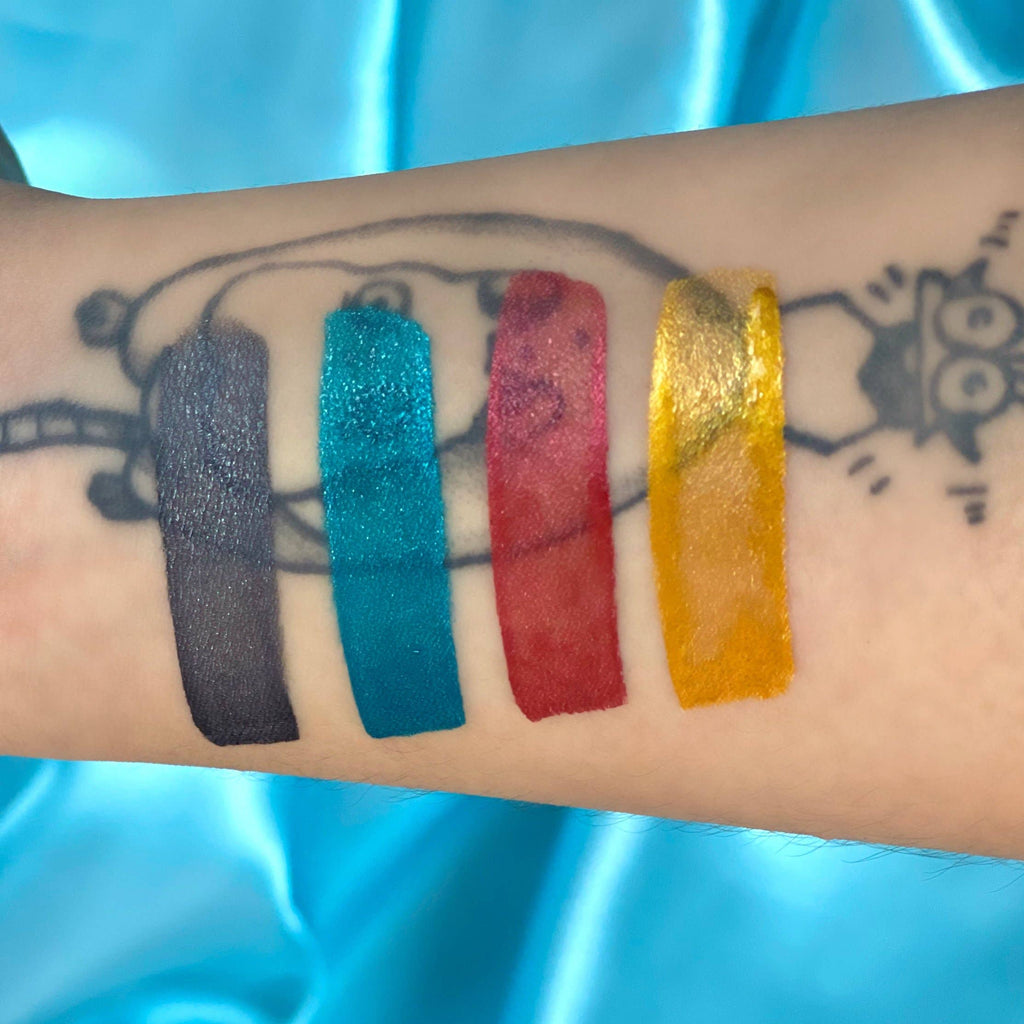 Doublure Splash activée par l'eau: Poussière spatiale Rude Cosmetics