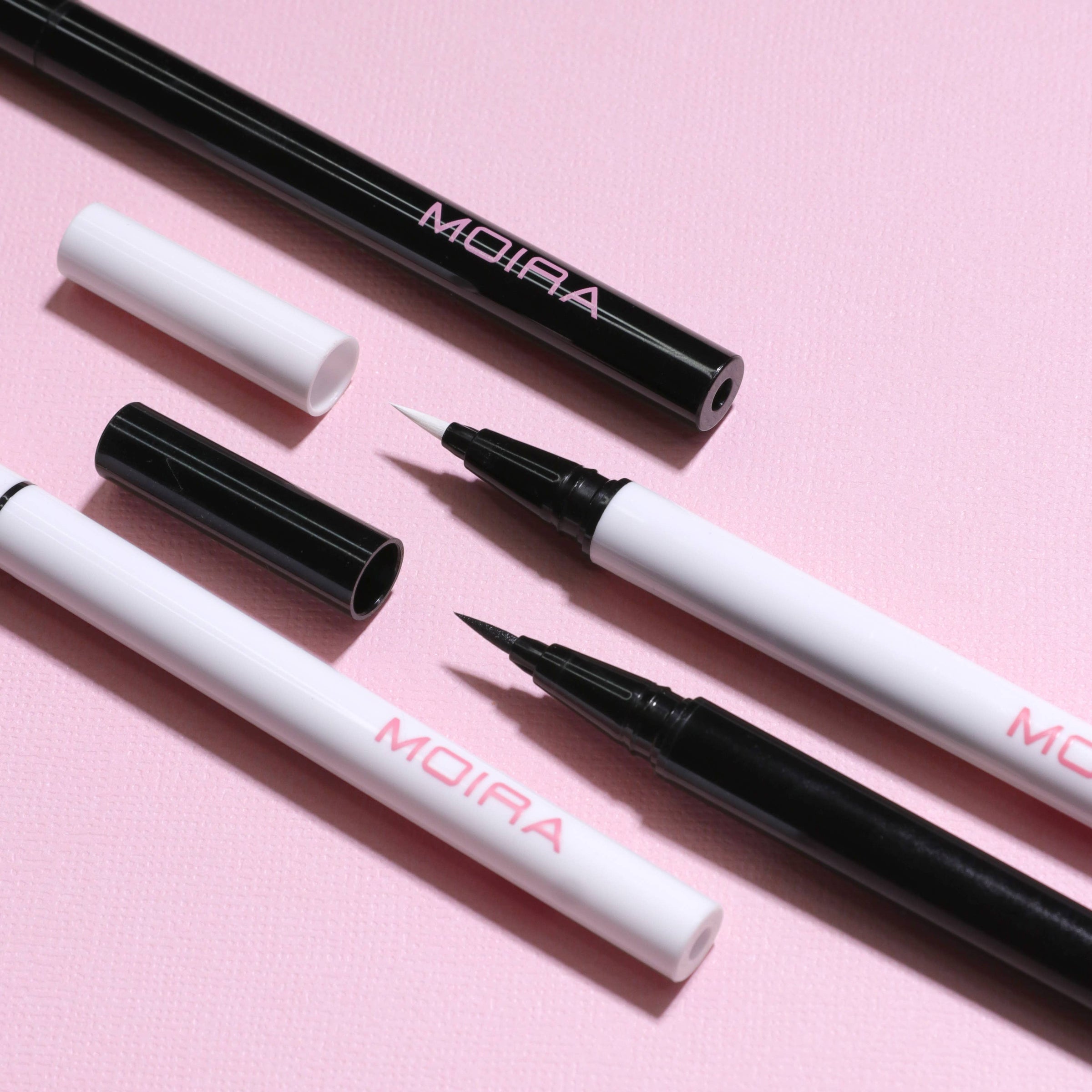 LINER LIQUIDE PRECISION - 001, NOIR Moira Cosmetics