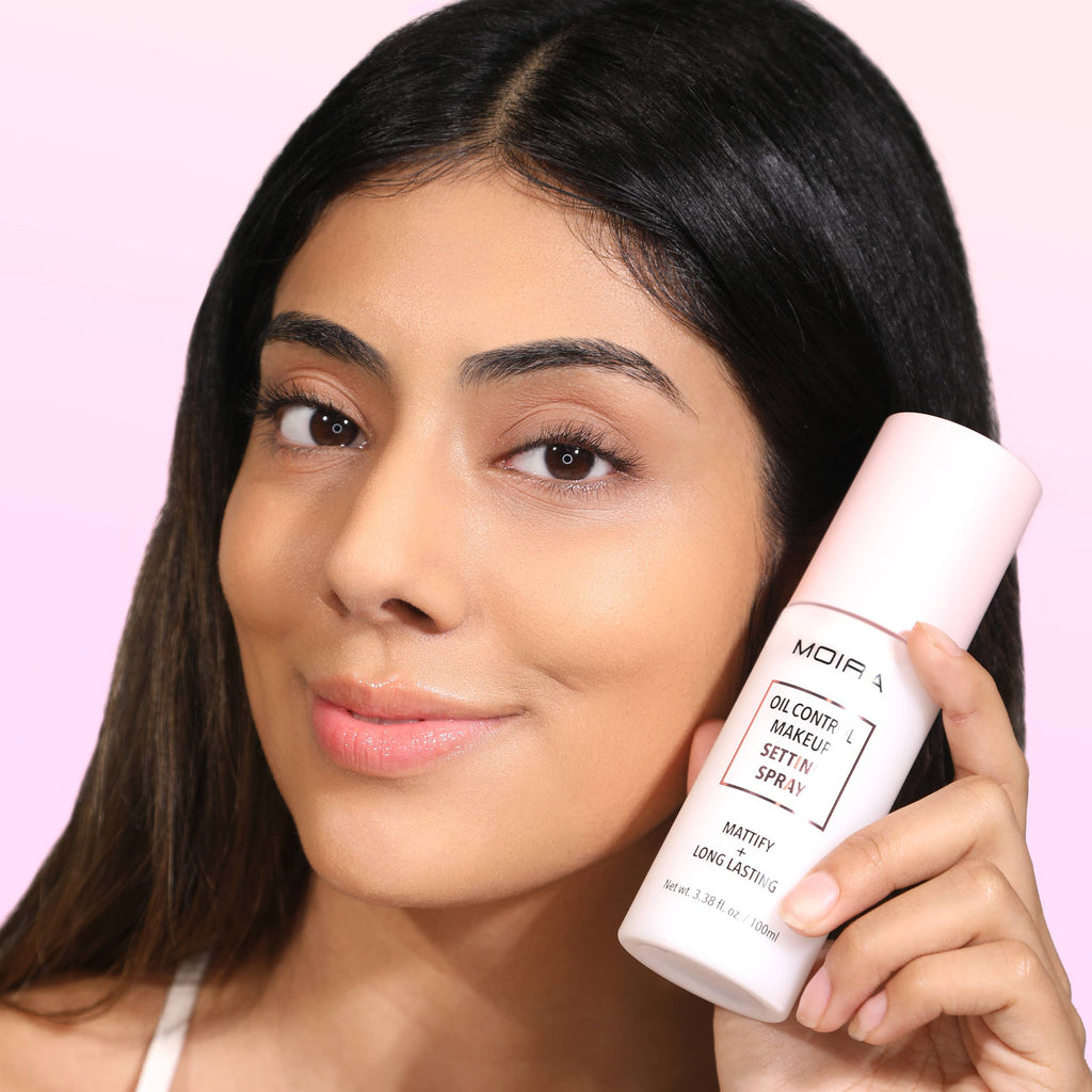 Spray fixateur de maquillage Oil Control Moira Cosmetics