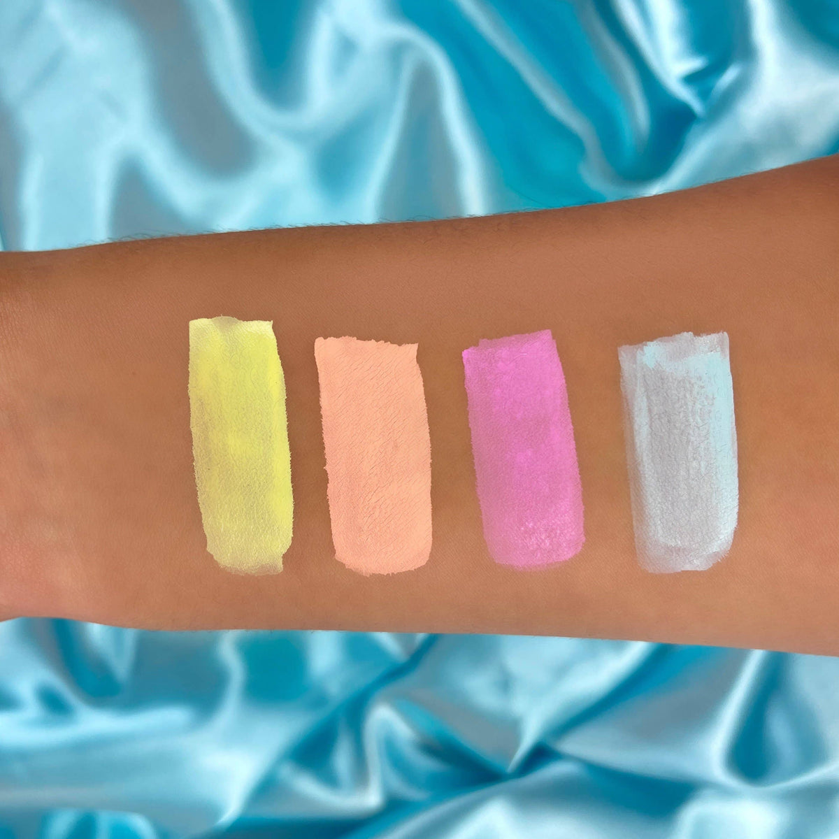 Doublure Splash activée par l'eau: Bonbons de coton Rude Cosmetics