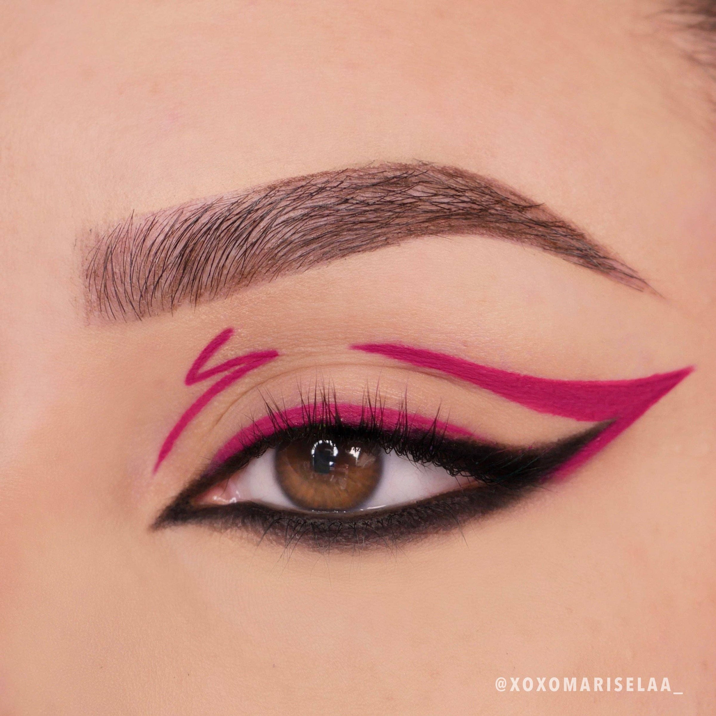 Eyeliner gel waterproof Statement - 002 Black