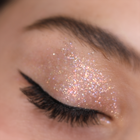 Fard à paupières multichrome liquide Diamond Daze - 022 Sweetness